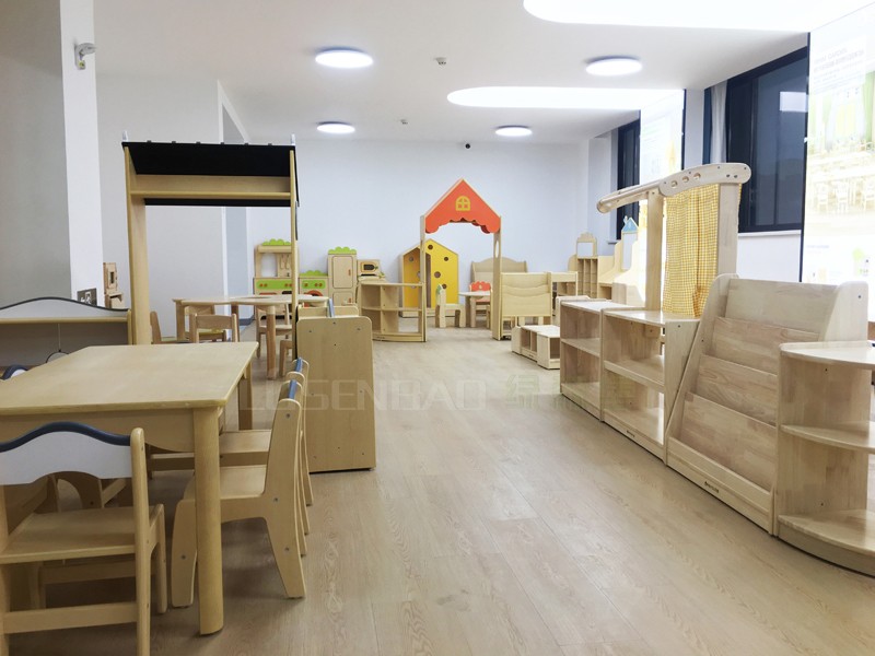 幼兒園家具全屋定制樺木兒童長(cháng)方桌 2.jpg